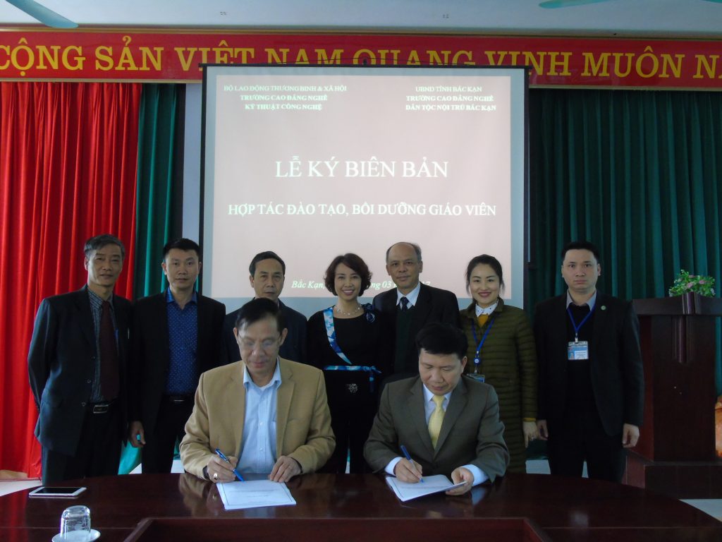TRƯỜNG CAO ĐẲNG BẮC KẠN